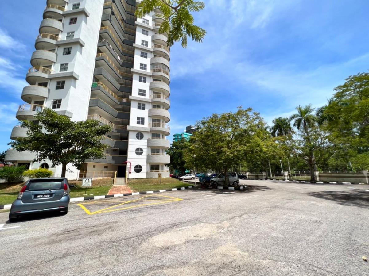 Maya Apartment Bay View Villas Port Dickson Esterno foto