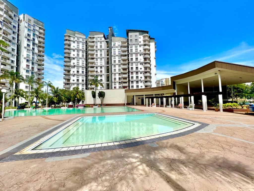 Maya Apartment Bay View Villas Port Dickson Esterno foto